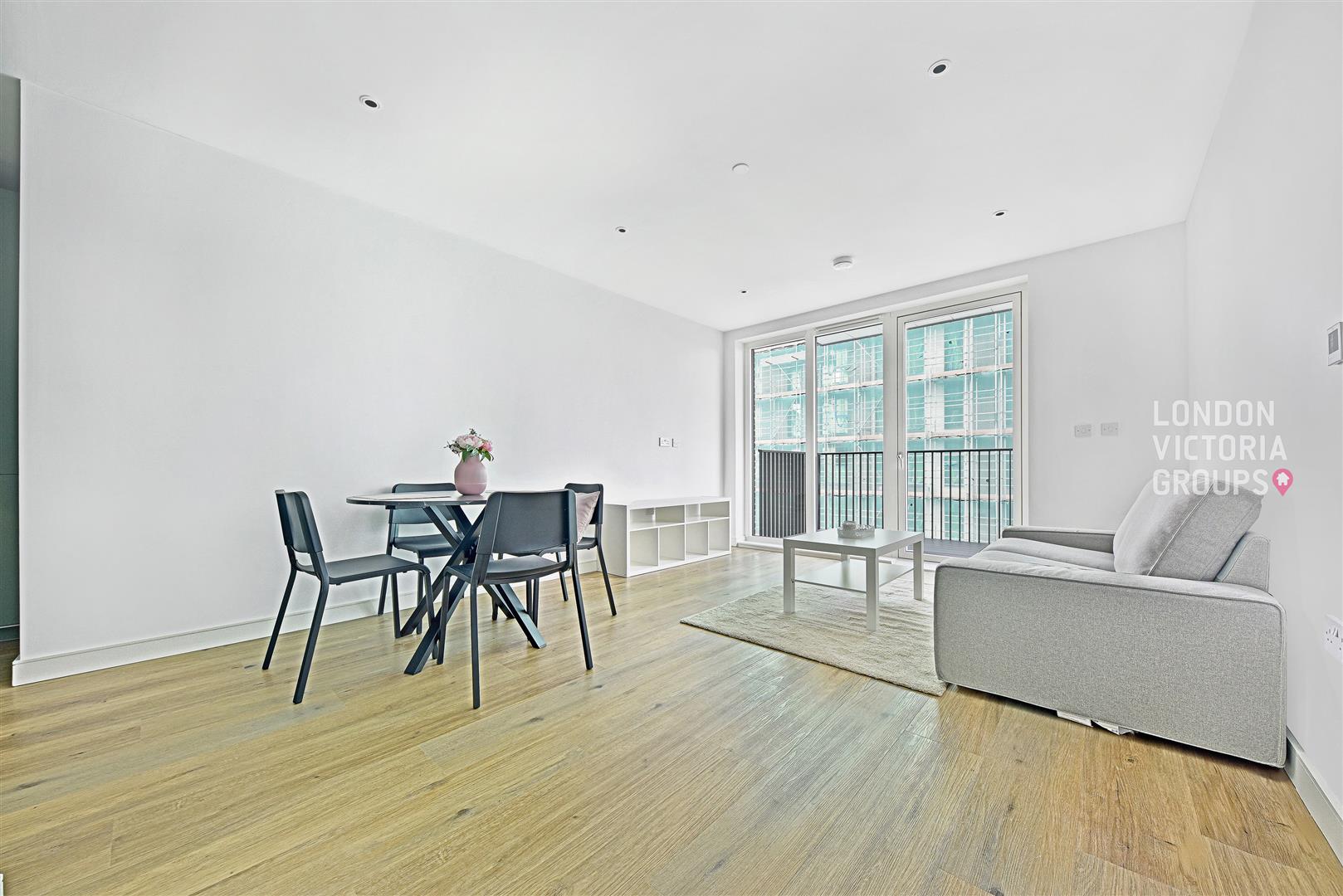 1 bed property in Iris House, 2 Cedrus Avenue, Southall